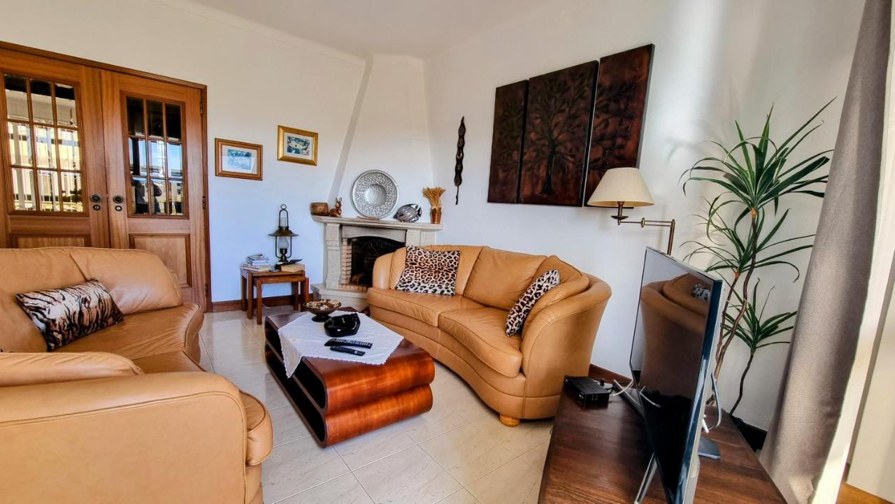 Apartmento Praia Da Dona Ana ラゴス エクステリア 写真