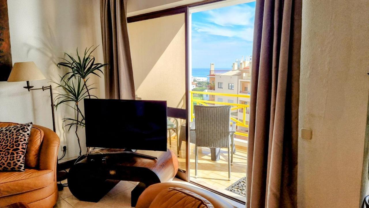 Apartmento Praia Da Dona Ana ラゴス エクステリア 写真