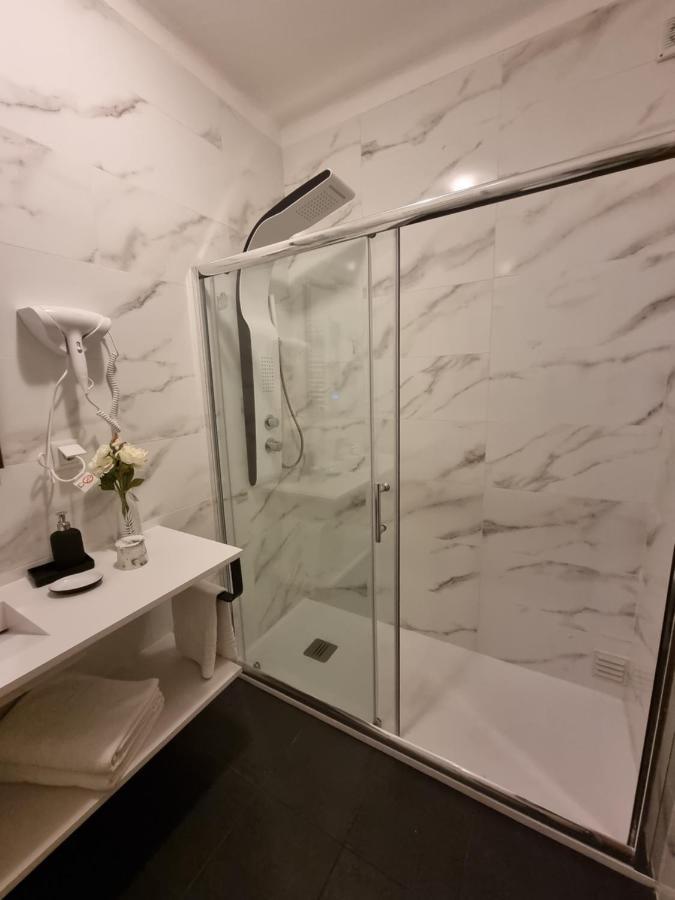 Apartmento Praia Da Dona Ana ラゴス エクステリア 写真
